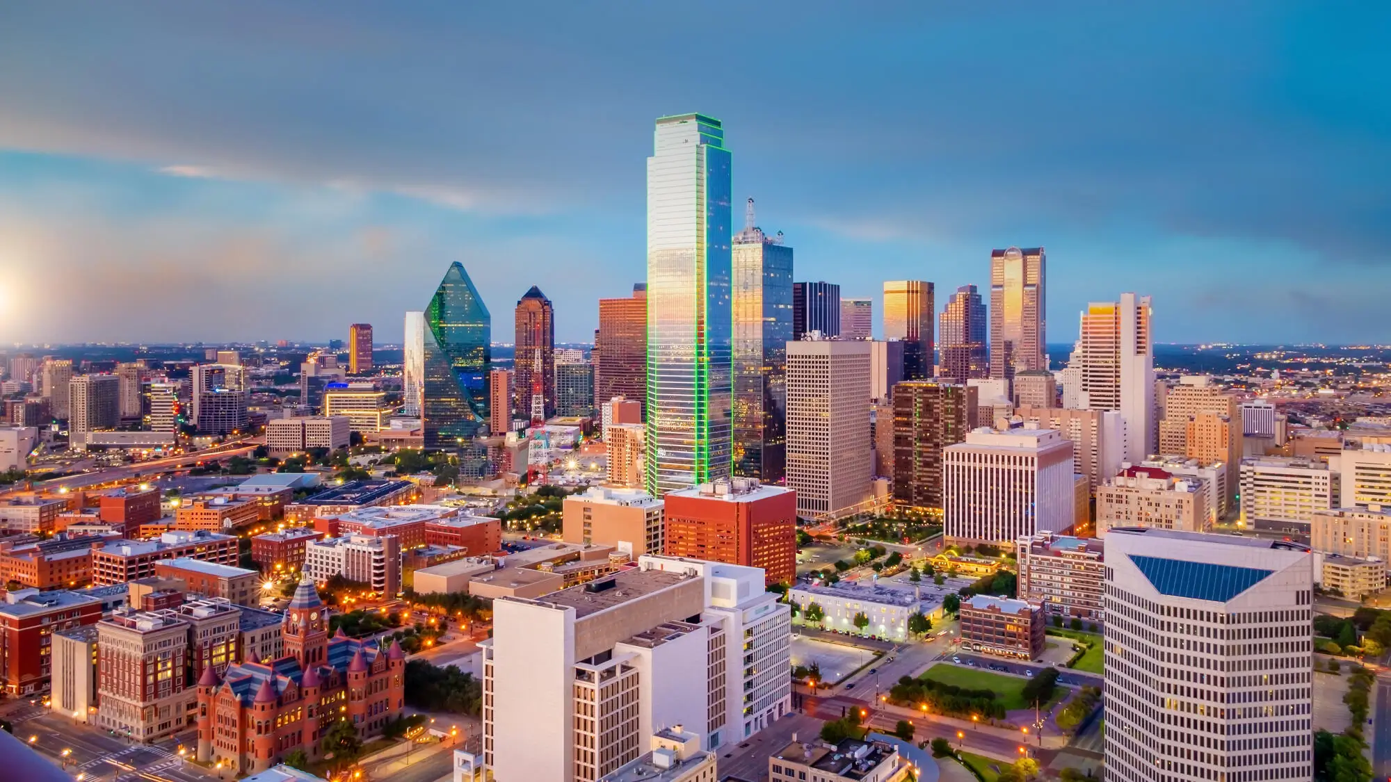 Top 5 Agenda Items for Effective HOA Meetings in Dallas, TX